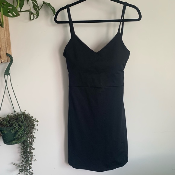 NWOT fabletics little black dress - Picture 5 of 6